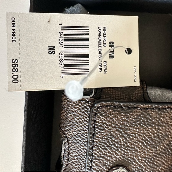 MK AirPod case - Picture 2 of 4